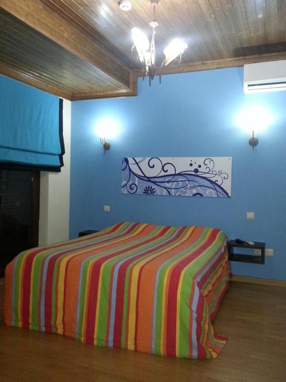 Pedras Lavradas Teixeira de Baixo Ruang foto